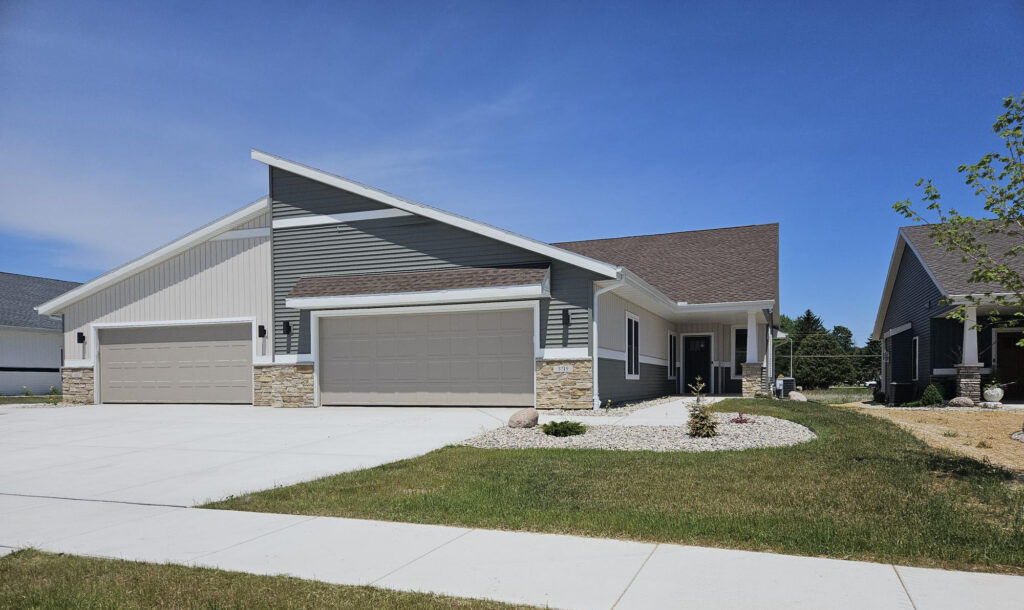 3719 Newcastle Dr front of home